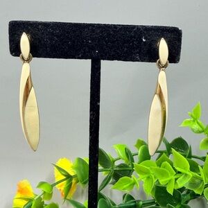 Vendome Signed Vintage Gold Plated and Enamel Drop Earrings